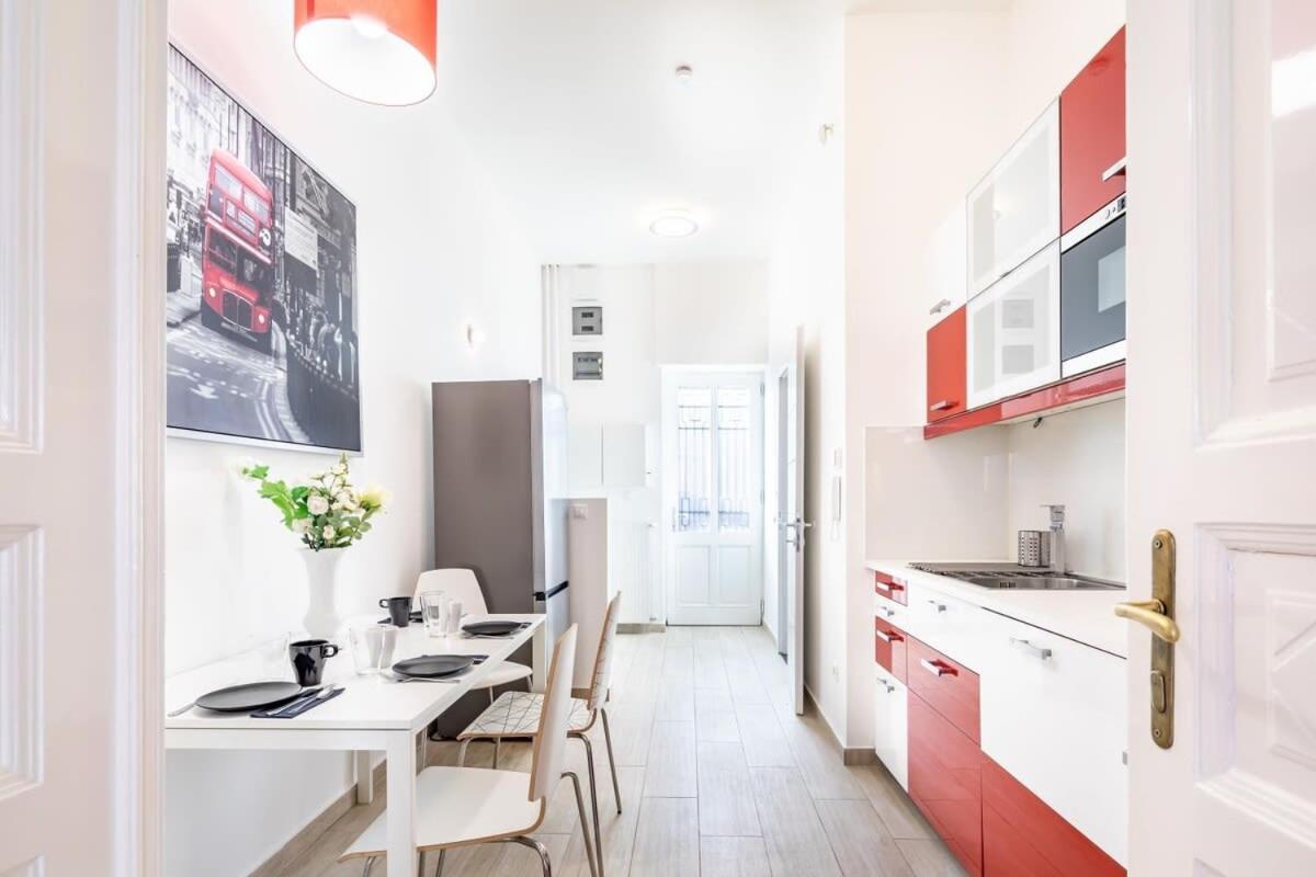 Super Central Convenient Apartment Budapeste Exterior foto